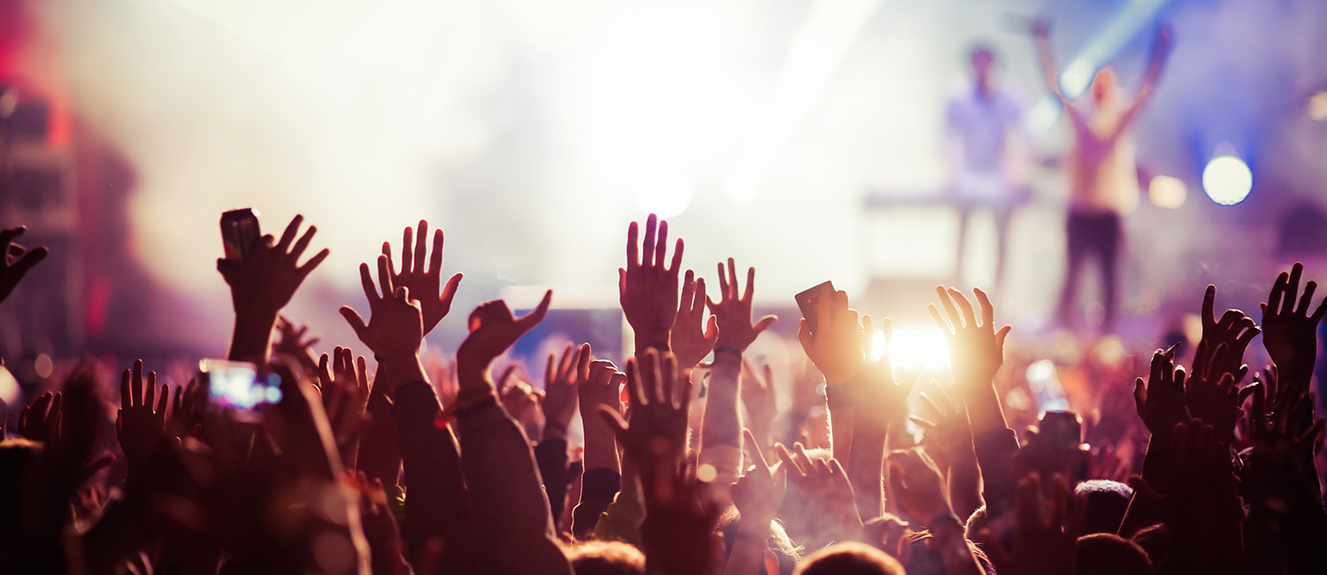 Your Concert Stay at Shoreline Amphitheater