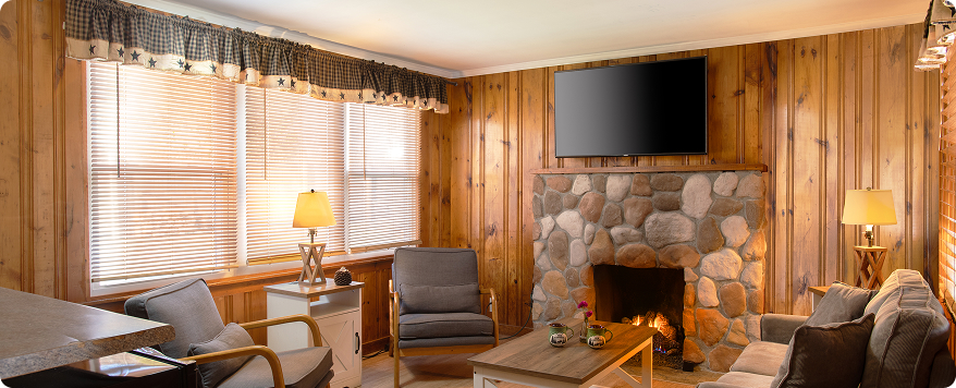 Well-Furnished Rooms