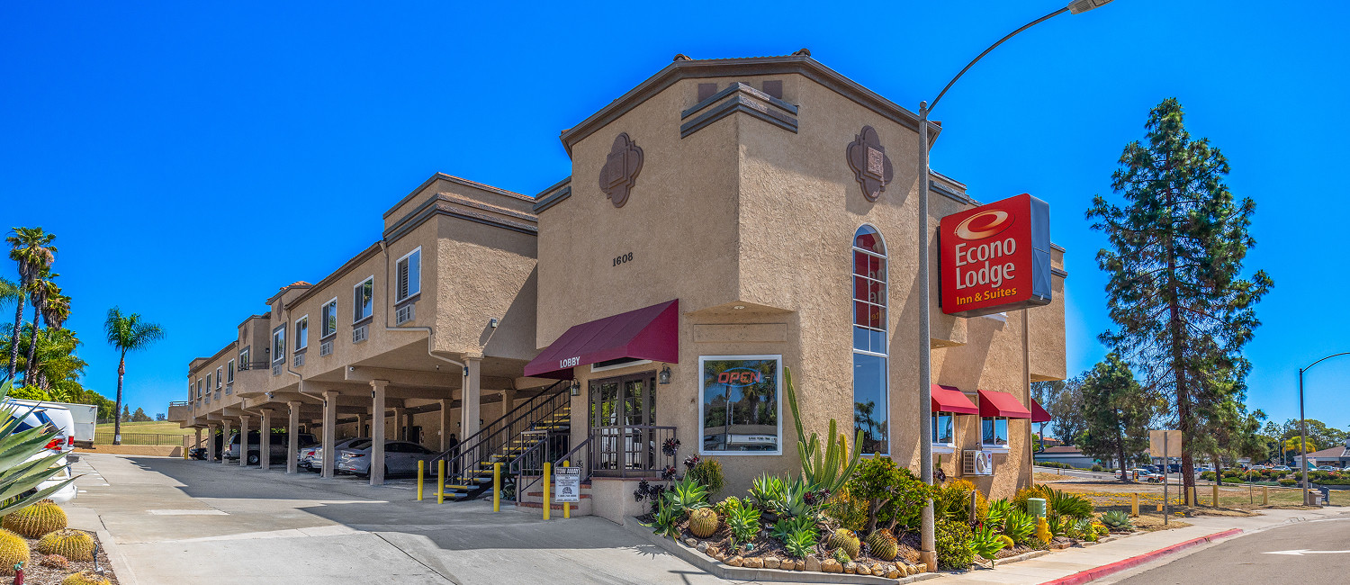 Take A Look At The Amenities And Guest Rooms <br> At Econo Lodge Fallbrook
