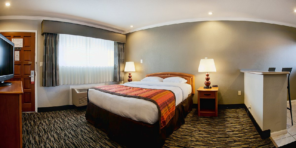 Two-Queen Suite Accessible